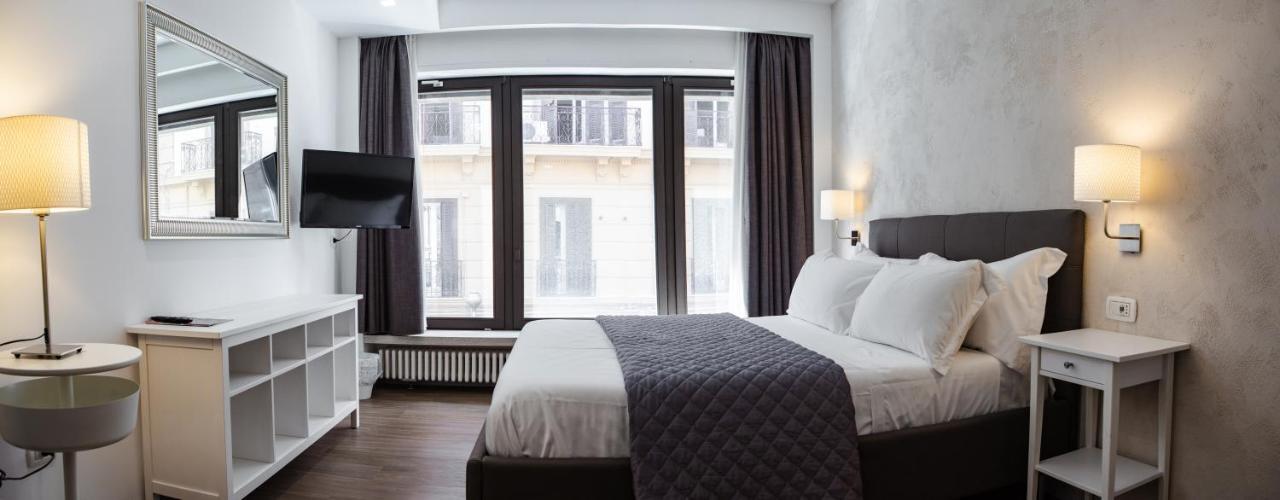 Prestige Rooms Chiaia Napoli Esterno foto